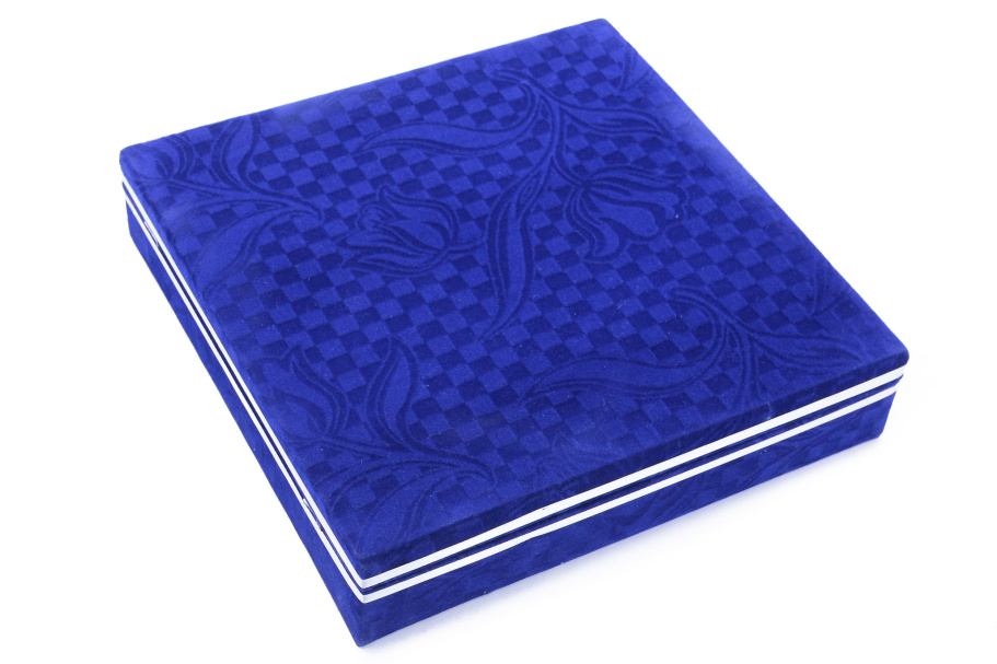 Шахматы из камня "Грация" темный мрамор и оникс 30 купить в Краснодаре