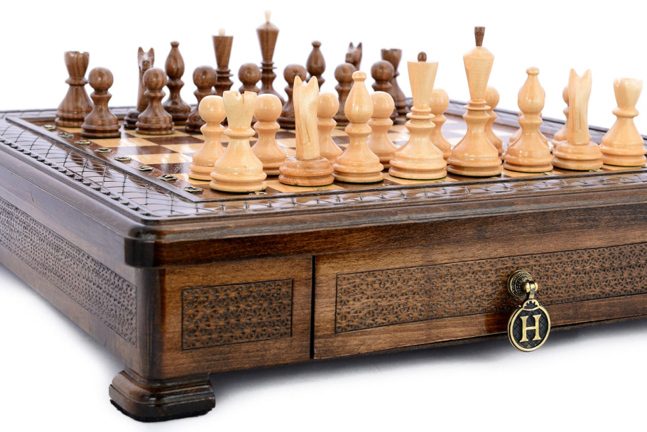 Шахматы резные в ларце "Гранд" 50, Harutyunyan купить в Краснодаре