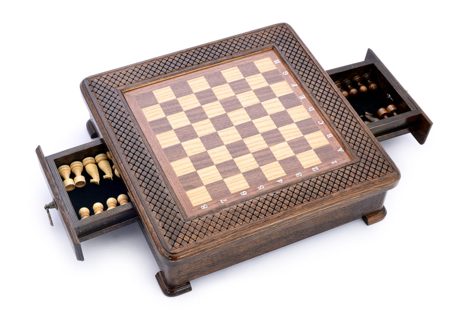 Шахматы резные в ларце "Доблесть" 40, Harutyunyan купить в Краснодаре