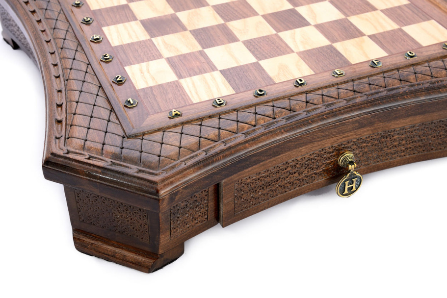 Шахматы резные в ларце "Гарант" 50, Harutyunyan купить в Краснодаре