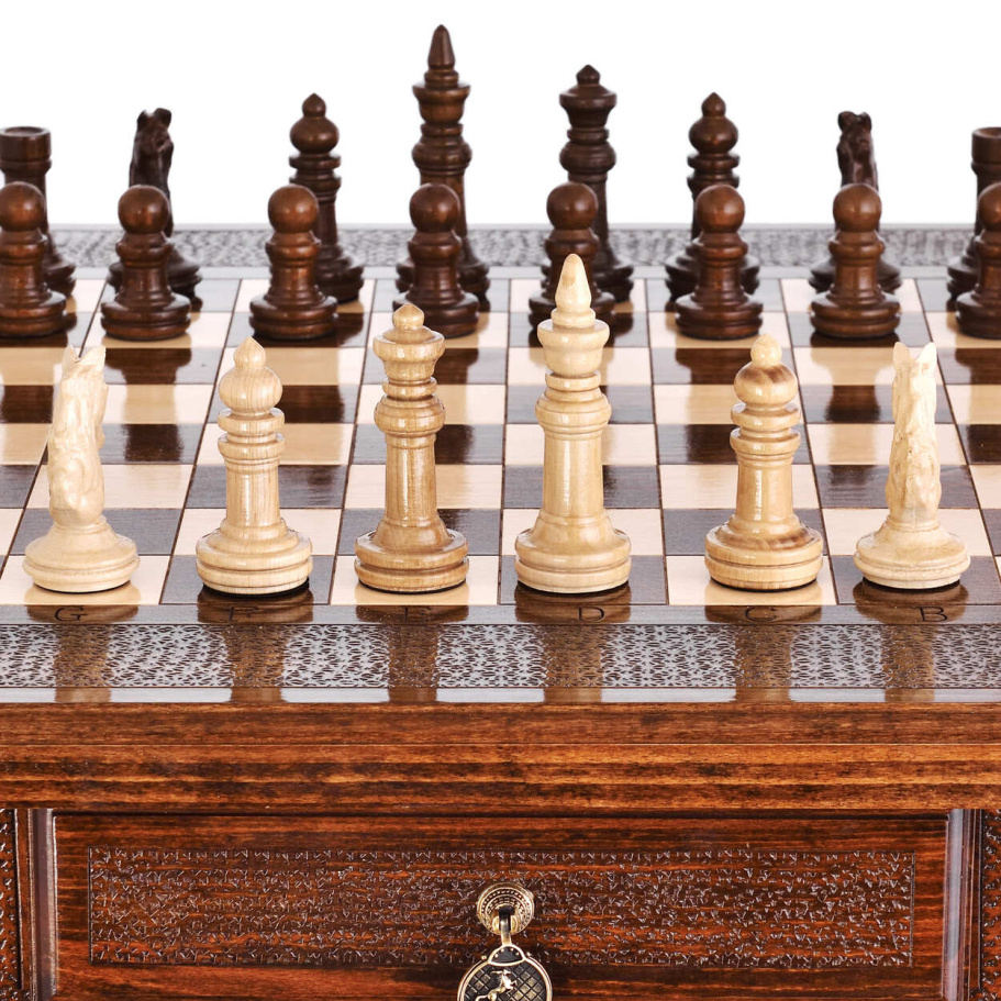 Стол ломберный Шахматы резные "Цитадель" 60 купить в Краснодаре
