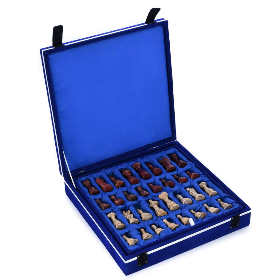 Шахматы каменные "Триада" яшма и ракушечник 30 купить в Краснодаре